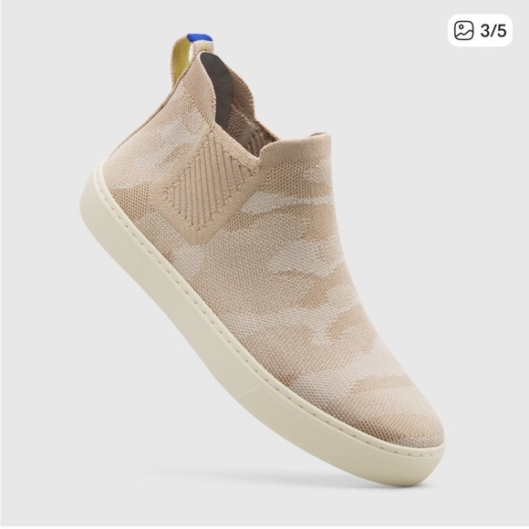 Rothys The Chelsea Beige Sand Camo Fabric High Top Sneaker Boots 7.5 - Picture 2 of 8